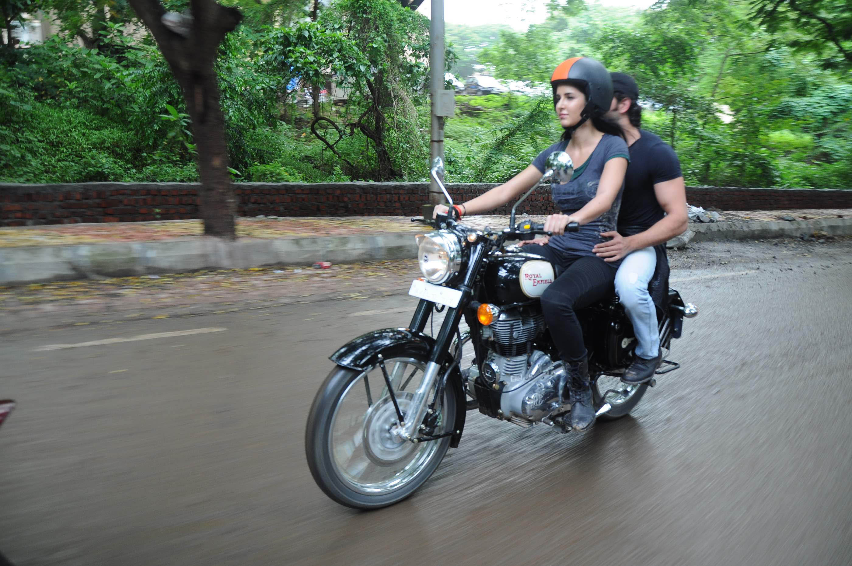 Katrina Kaif takes Hrithik for a ZNMD Bike Ride pictures | Picture 48805
